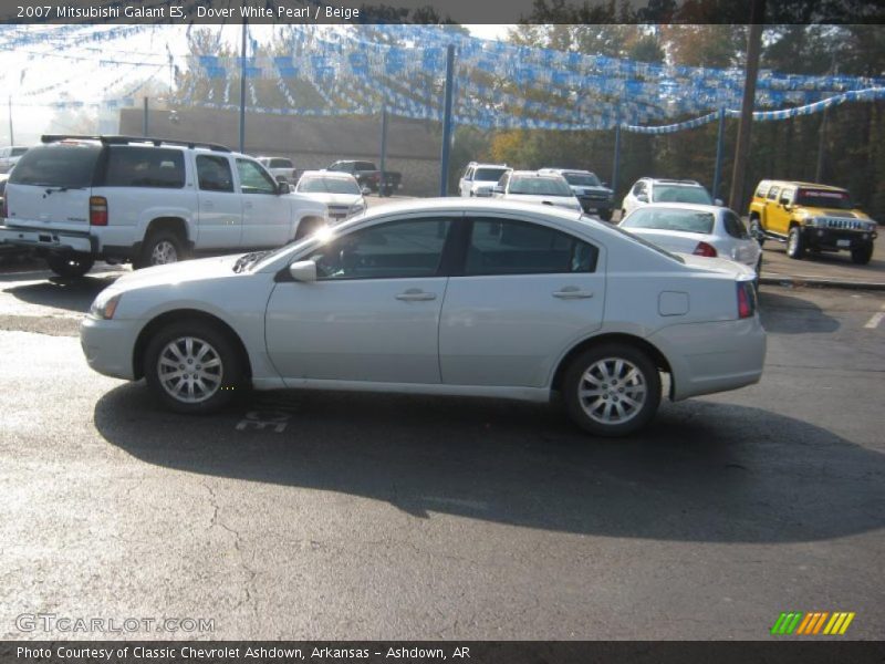Dover White Pearl / Beige 2007 Mitsubishi Galant ES
