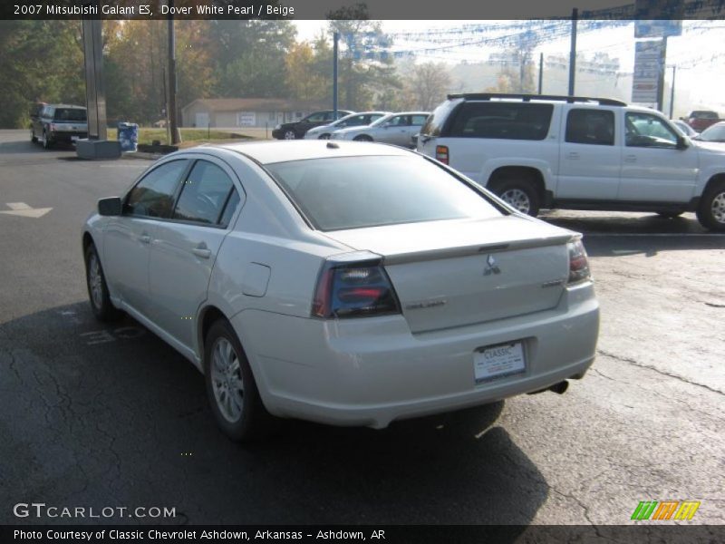 Dover White Pearl / Beige 2007 Mitsubishi Galant ES