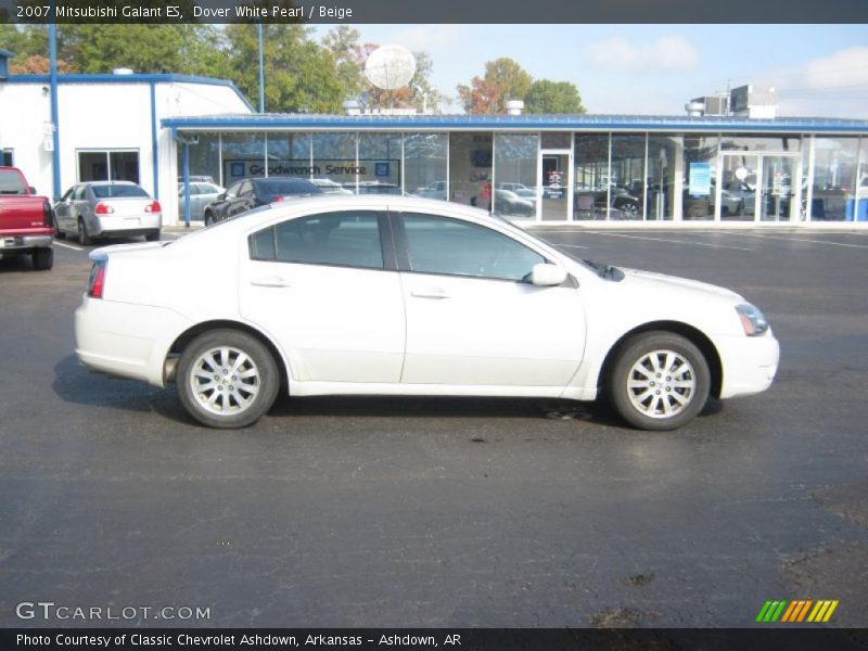 Dover White Pearl / Beige 2007 Mitsubishi Galant ES