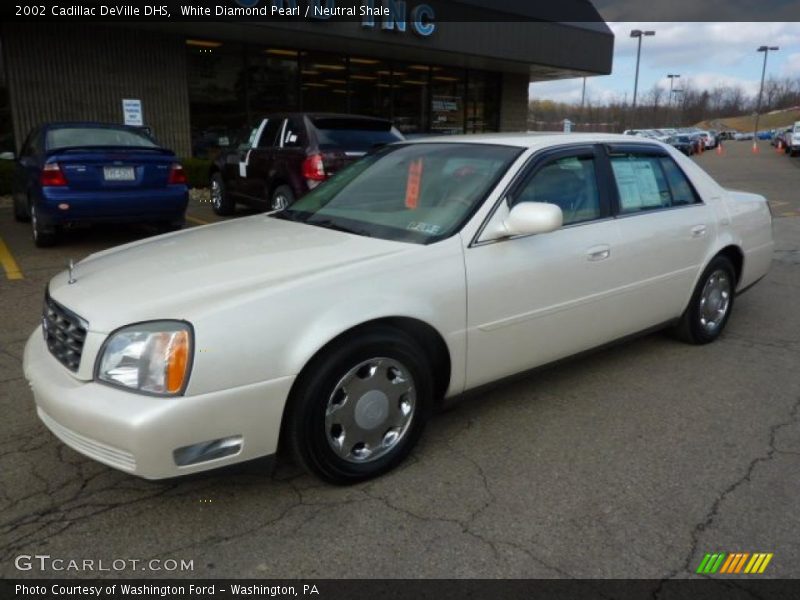 White Diamond Pearl / Neutral Shale 2002 Cadillac DeVille DHS