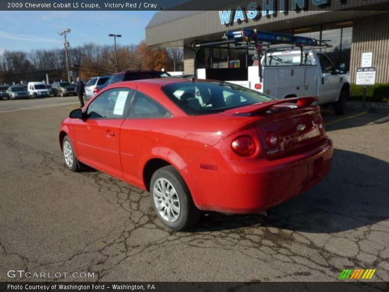 Victory Red / Gray 2009 Chevrolet Cobalt LS Coupe