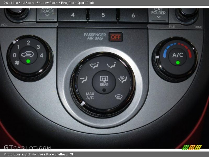 Shadow Black / Red/Black Sport Cloth 2011 Kia Soul Sport