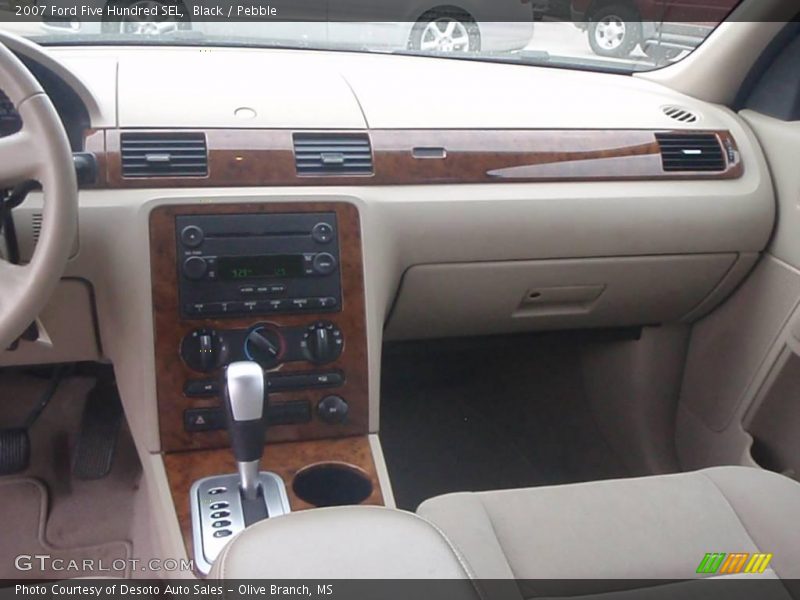 Black / Pebble 2007 Ford Five Hundred SEL