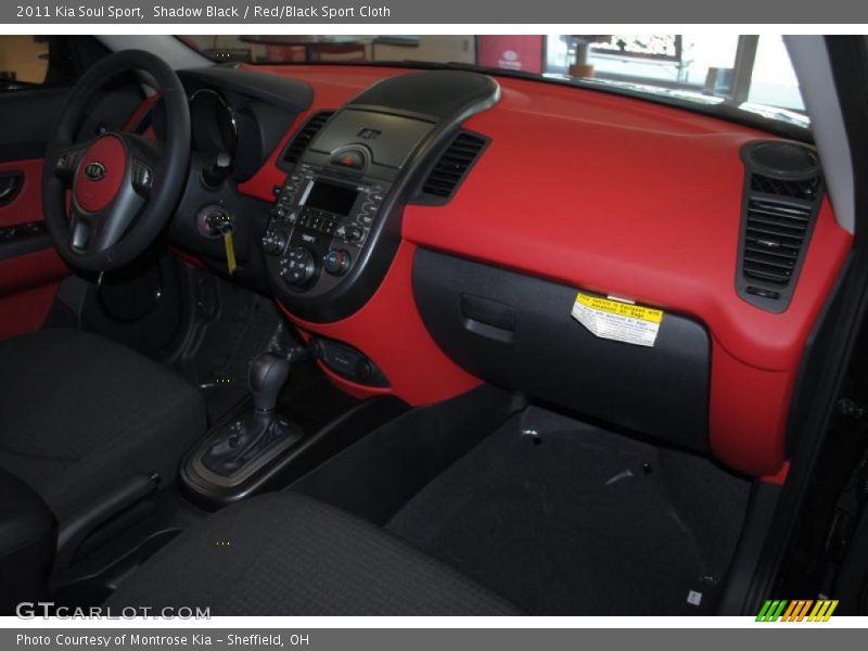Shadow Black / Red/Black Sport Cloth 2011 Kia Soul Sport