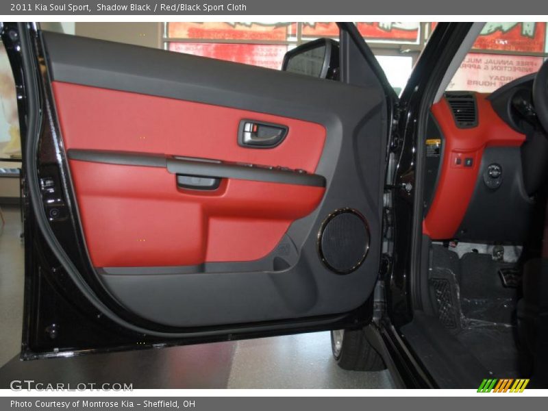 Shadow Black / Red/Black Sport Cloth 2011 Kia Soul Sport