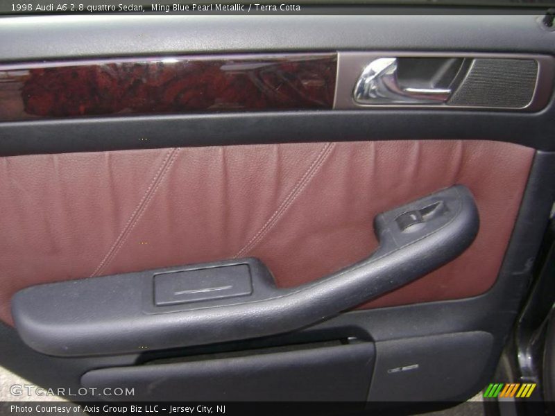 Door Panel of 1998 A6 2.8 quattro Sedan