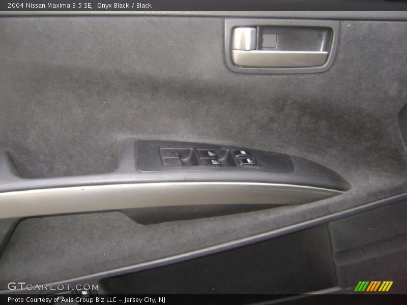 Onyx Black / Black 2004 Nissan Maxima 3.5 SE