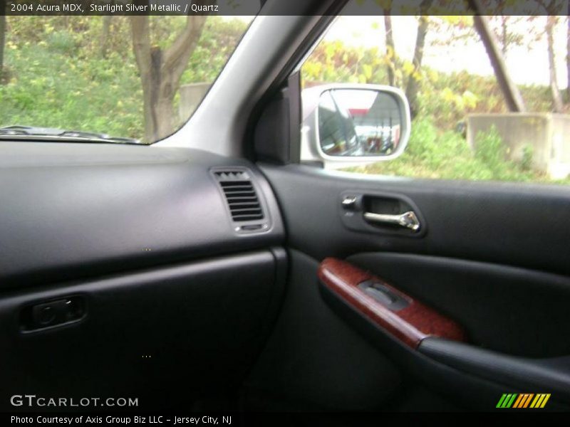 Starlight Silver Metallic / Quartz 2004 Acura MDX