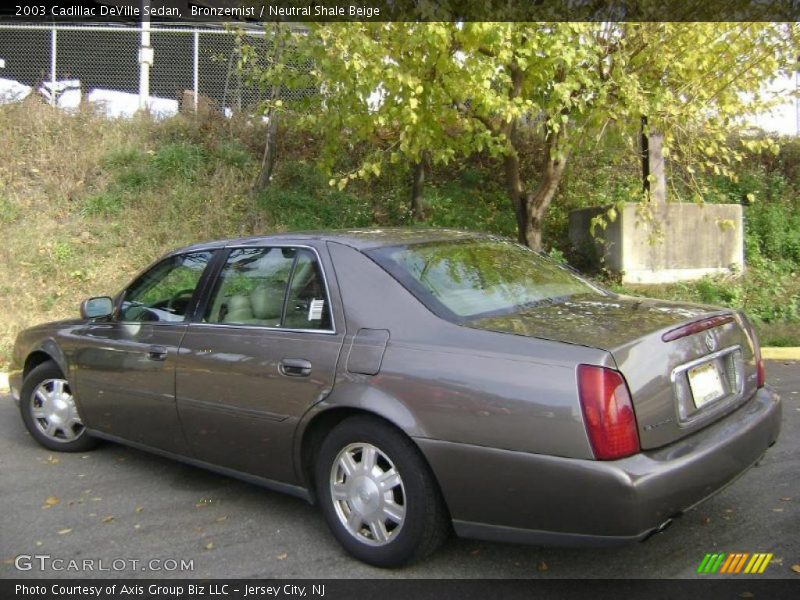 Bronzemist / Neutral Shale Beige 2003 Cadillac DeVille Sedan