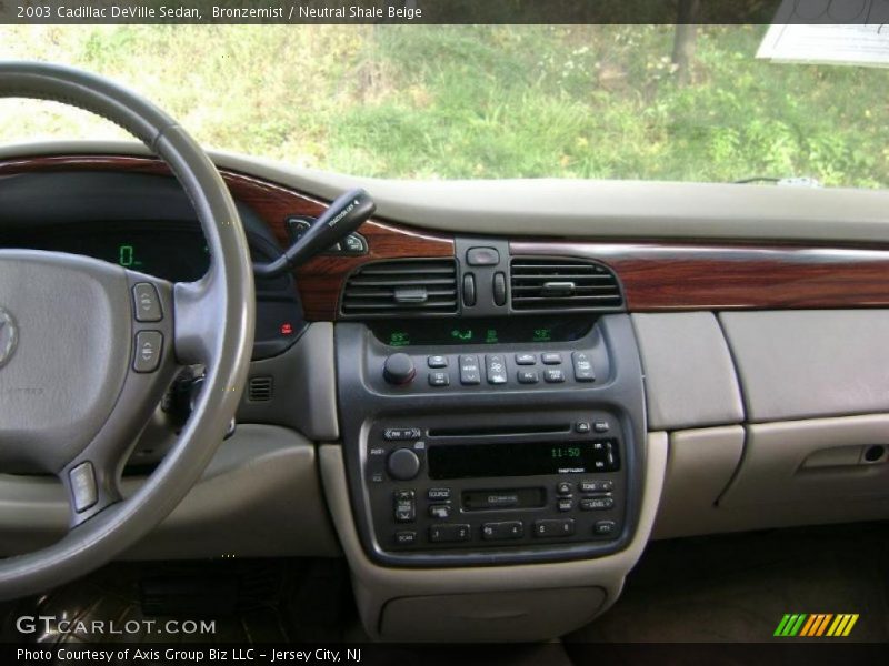 Bronzemist / Neutral Shale Beige 2003 Cadillac DeVille Sedan
