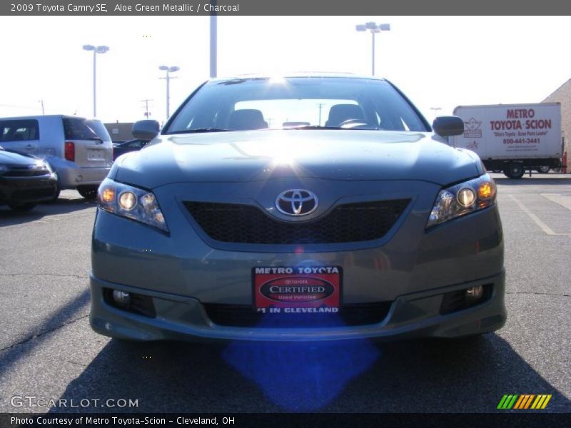 Aloe Green Metallic / Charcoal 2009 Toyota Camry SE