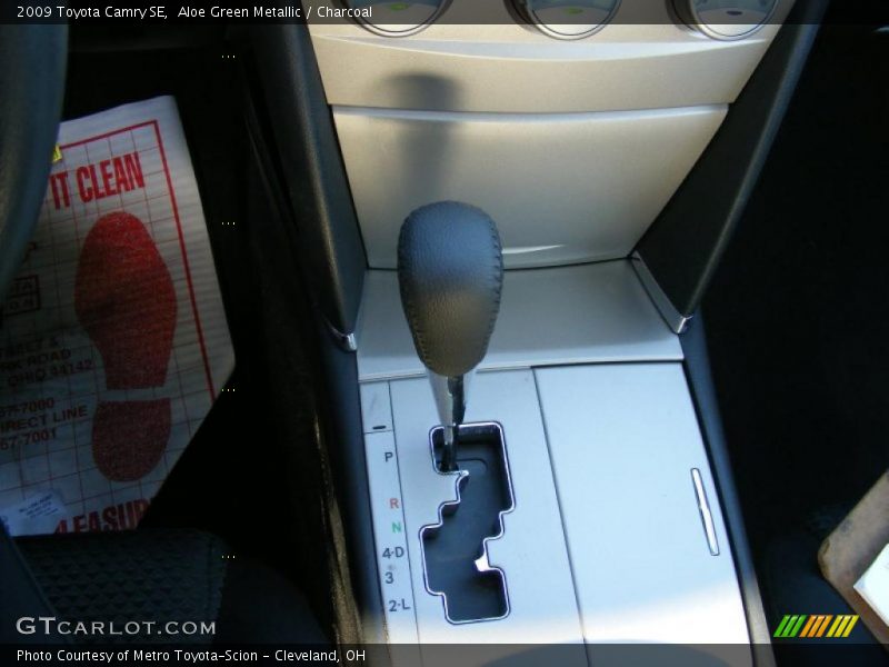Aloe Green Metallic / Charcoal 2009 Toyota Camry SE