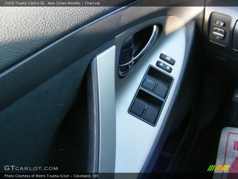 Aloe Green Metallic / Charcoal 2009 Toyota Camry SE