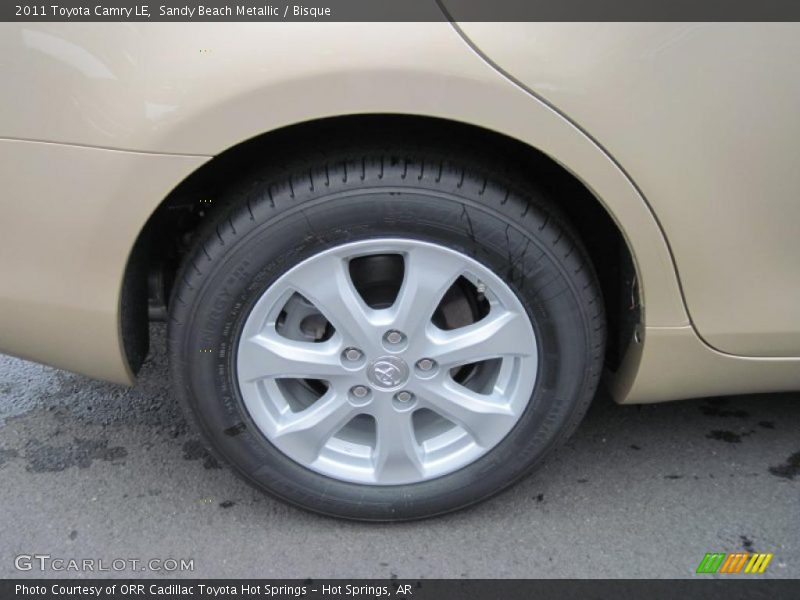 Sandy Beach Metallic / Bisque 2011 Toyota Camry LE