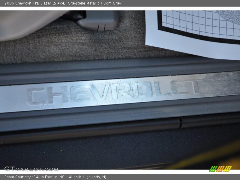 Graystone Metallic / Light Gray 2006 Chevrolet TrailBlazer LS 4x4