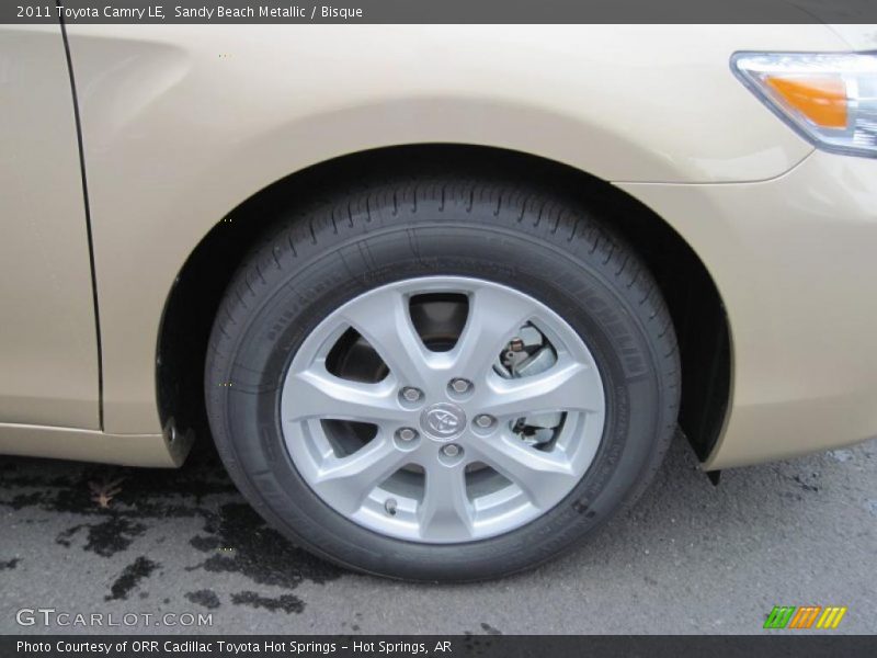 Sandy Beach Metallic / Bisque 2011 Toyota Camry LE
