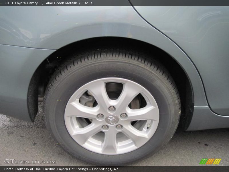 Aloe Green Metallic / Bisque 2011 Toyota Camry LE