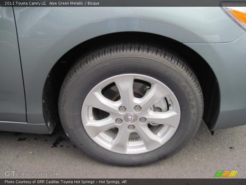 Aloe Green Metallic / Bisque 2011 Toyota Camry LE