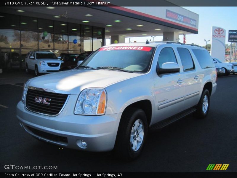 Pure Silver Metallic / Light Titanium 2010 GMC Yukon XL SLT