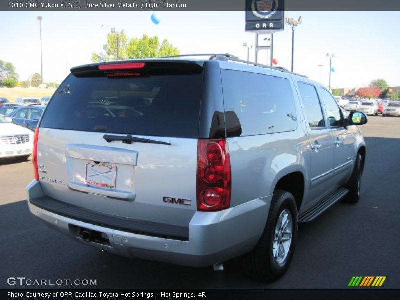 Pure Silver Metallic / Light Titanium 2010 GMC Yukon XL SLT