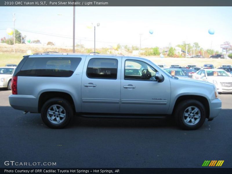 Pure Silver Metallic / Light Titanium 2010 GMC Yukon XL SLT