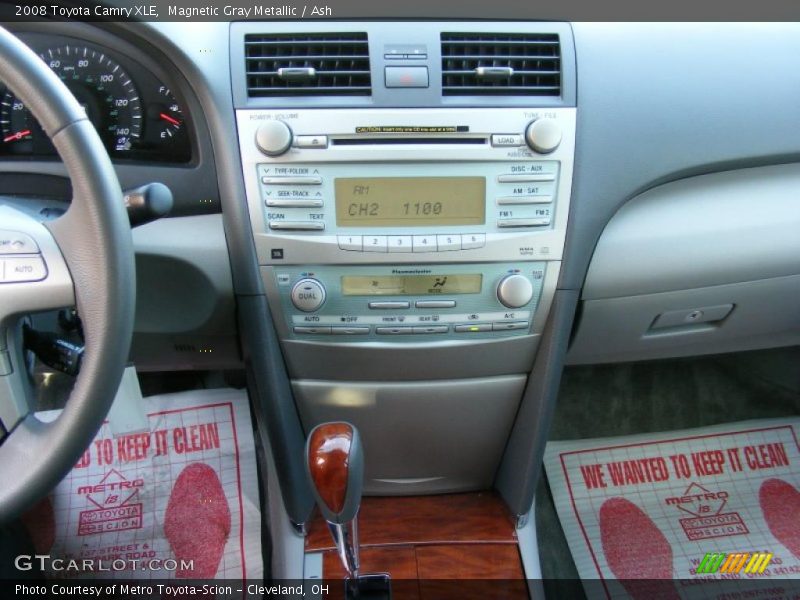 Magnetic Gray Metallic / Ash 2008 Toyota Camry XLE