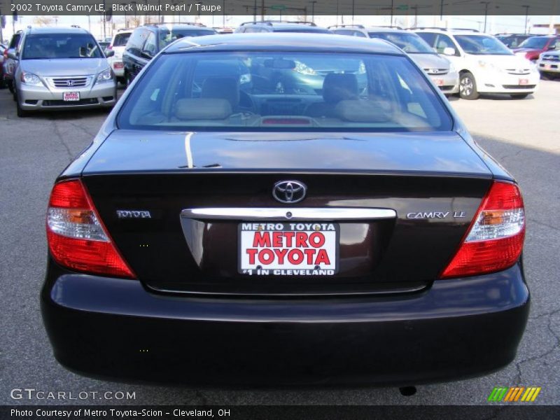 Black Walnut Pearl / Taupe 2002 Toyota Camry LE
