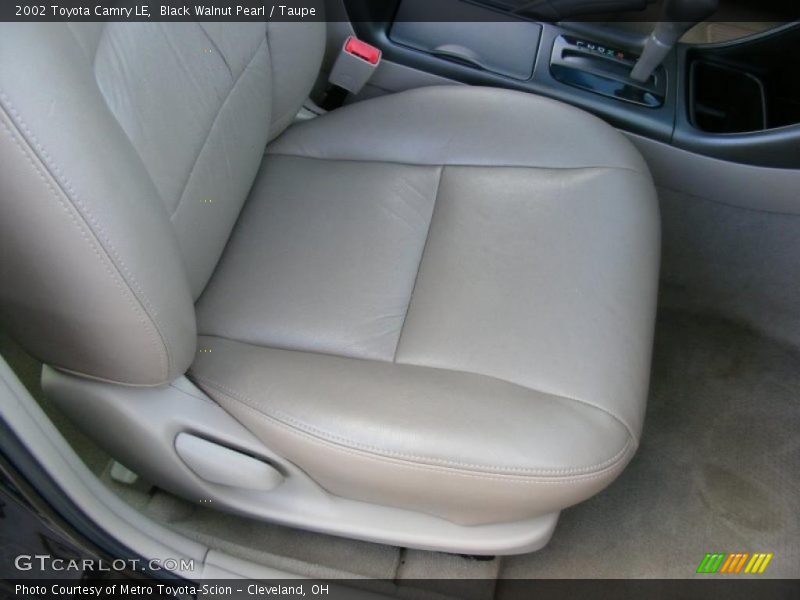 Black Walnut Pearl / Taupe 2002 Toyota Camry LE