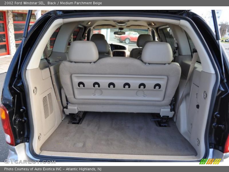  2002 Windstar SEL Trunk