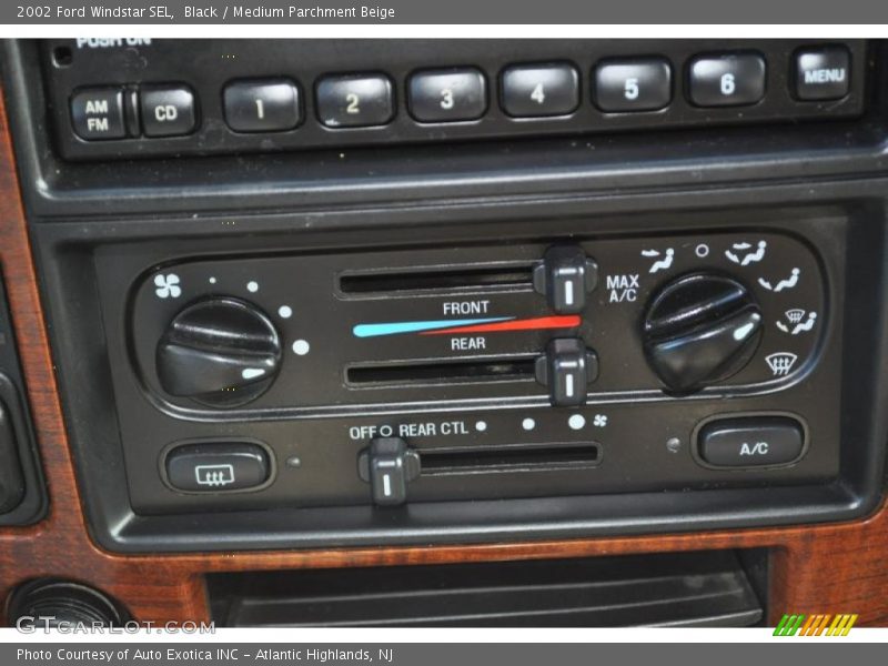 Controls of 2002 Windstar SEL
