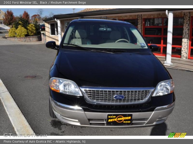 Black / Medium Parchment Beige 2002 Ford Windstar SEL