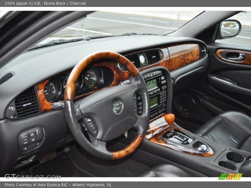  2004 XJ XJ8 Charcoal Interior