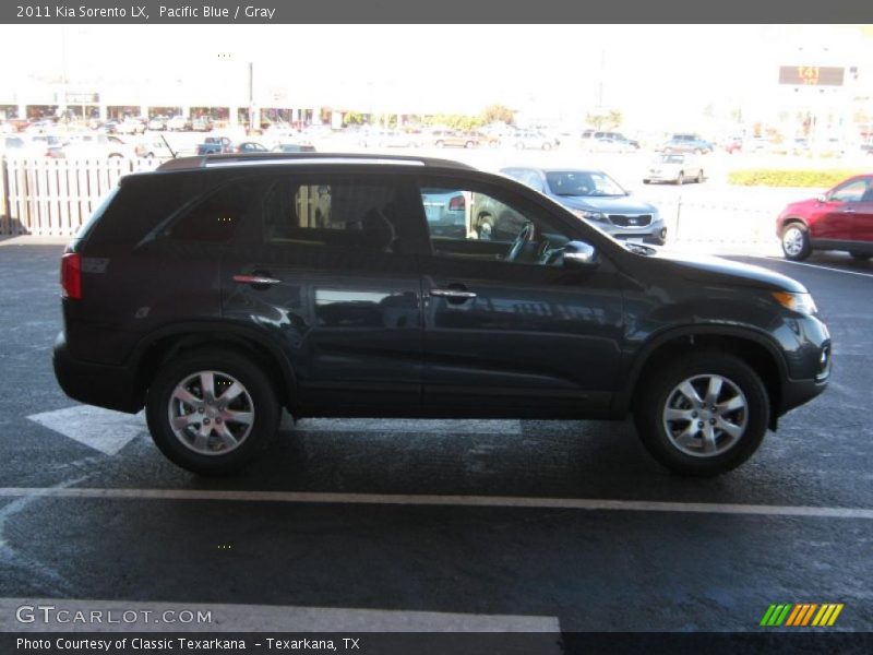 Pacific Blue / Gray 2011 Kia Sorento LX