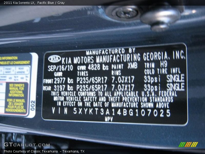 Pacific Blue / Gray 2011 Kia Sorento LX