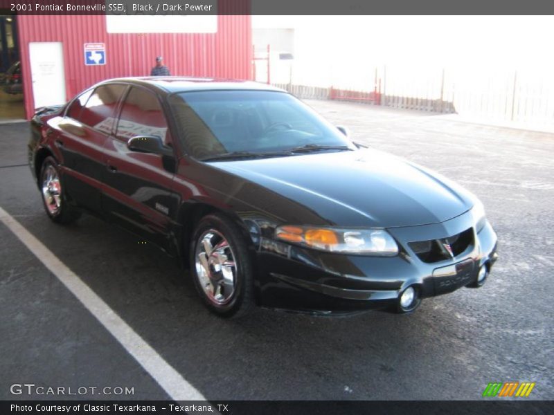 Black / Dark Pewter 2001 Pontiac Bonneville SSEi