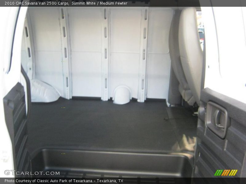  2010 Savana Van 2500 Cargo Medium Pewter Interior