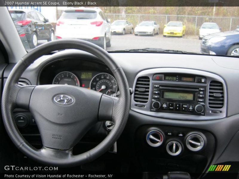 Ebony Black / Black 2007 Hyundai Accent SE Coupe
