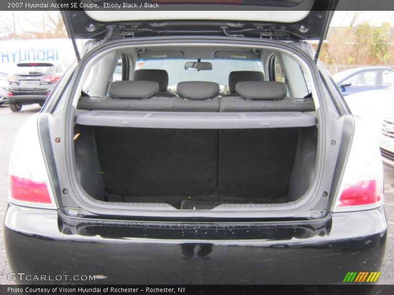 Ebony Black / Black 2007 Hyundai Accent SE Coupe