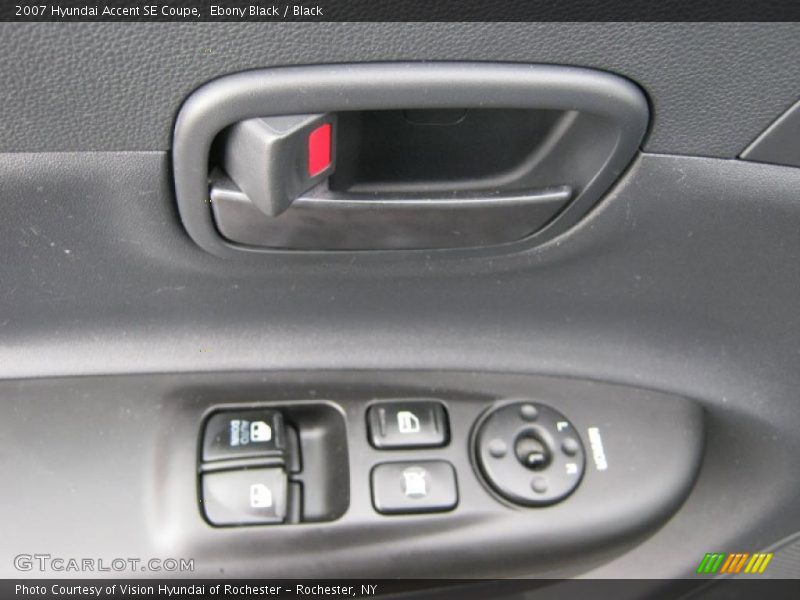 Ebony Black / Black 2007 Hyundai Accent SE Coupe