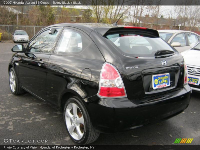 Ebony Black / Black 2007 Hyundai Accent SE Coupe