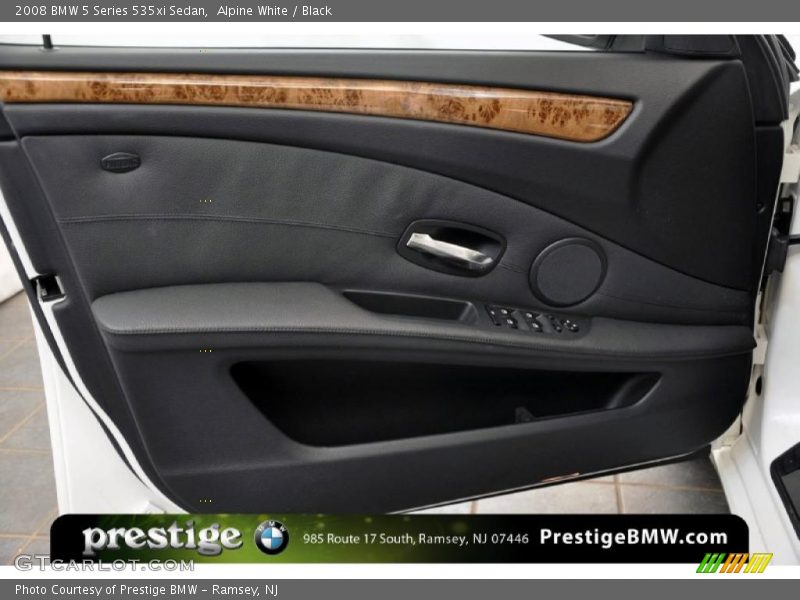 Alpine White / Black 2008 BMW 5 Series 535xi Sedan