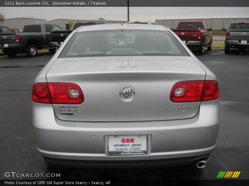 Quicksilver Metallic / Titanium 2011 Buick Lucerne CXL