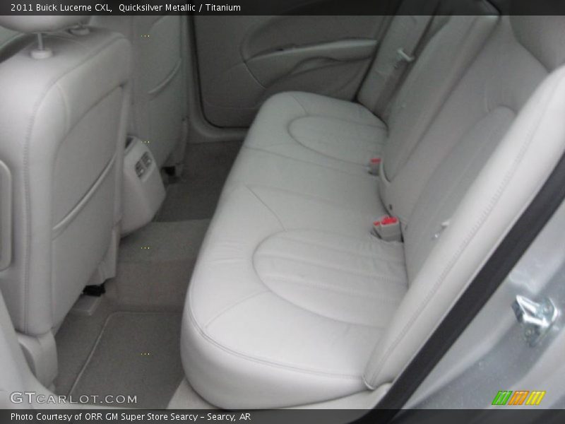Quicksilver Metallic / Titanium 2011 Buick Lucerne CXL