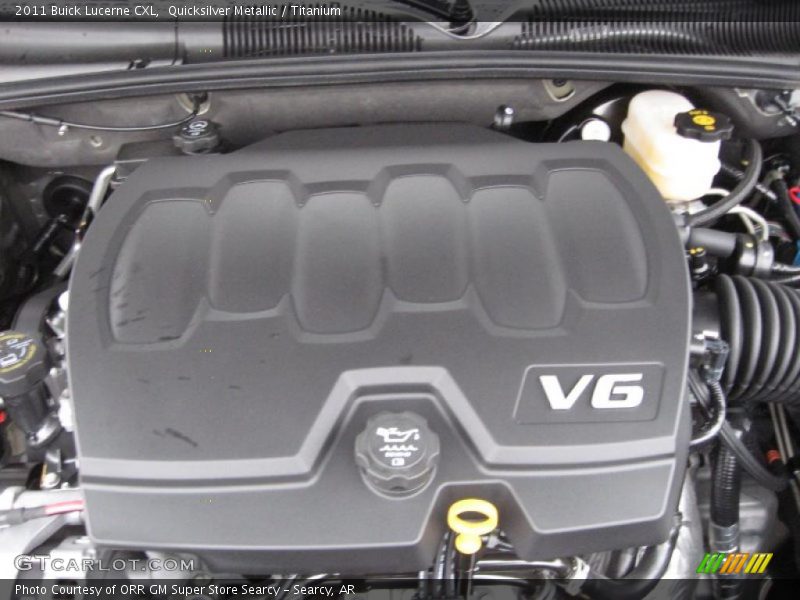Quicksilver Metallic / Titanium 2011 Buick Lucerne CXL