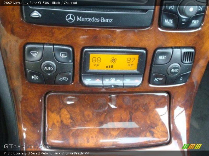 Controls of 2002 CL 500