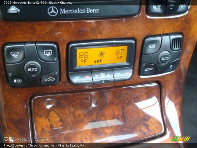 Controls of 2002 CL 500