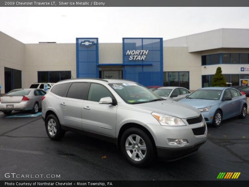 Silver Ice Metallic / Ebony 2009 Chevrolet Traverse LT