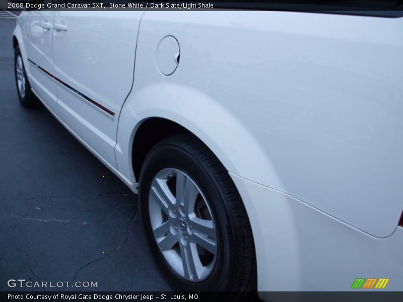 Stone White / Dark Slate/Light Shale 2008 Dodge Grand Caravan SXT