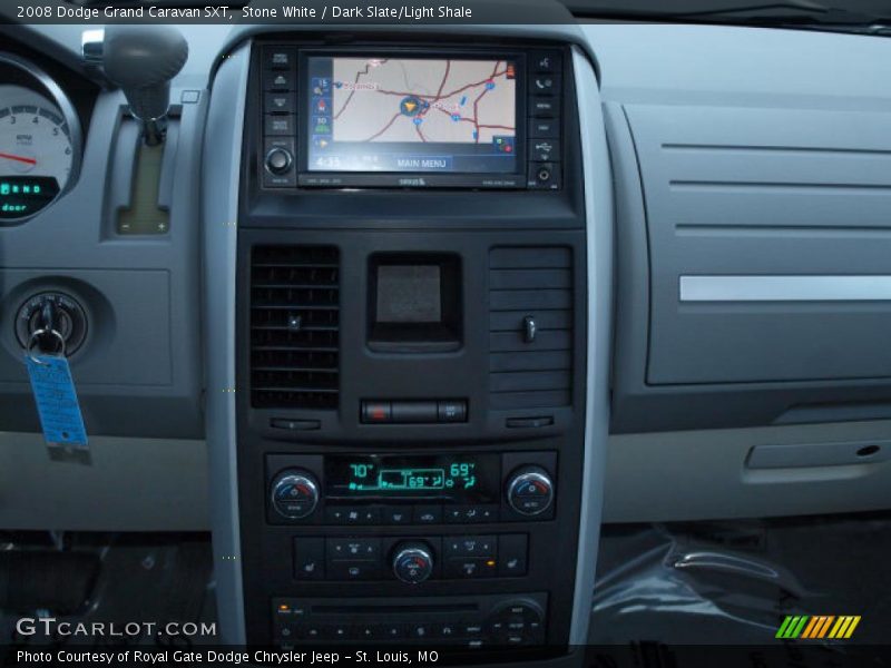Stone White / Dark Slate/Light Shale 2008 Dodge Grand Caravan SXT