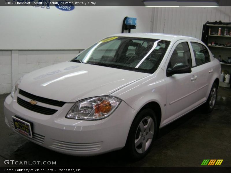 Summit White / Gray 2007 Chevrolet Cobalt LS Sedan